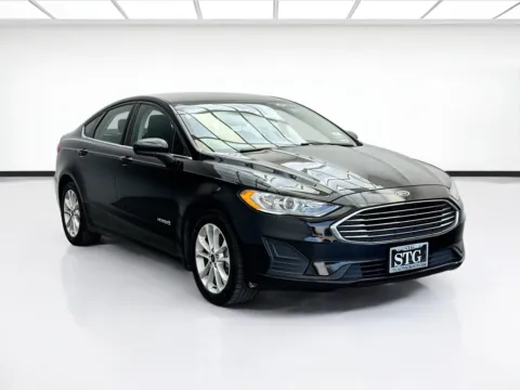 Another view of 2019 Ford Fusion Hybrid SE for sale in Bellflower, CA at STG Bellflower