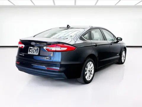 More photos of 2019 Ford Fusion Hybrid SE at STG Bellflower, CA