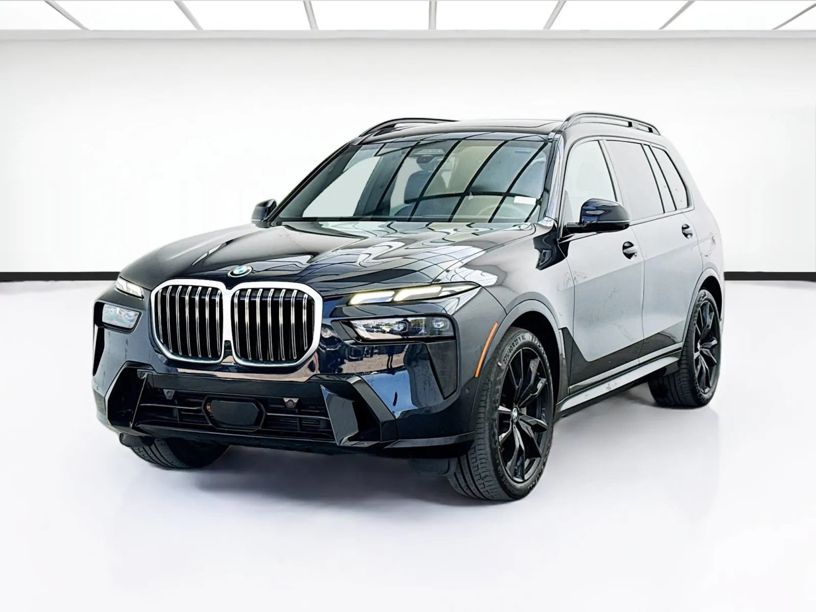 Black 2023 BMW X7 xDrive40i for sale in Bellflower, CA