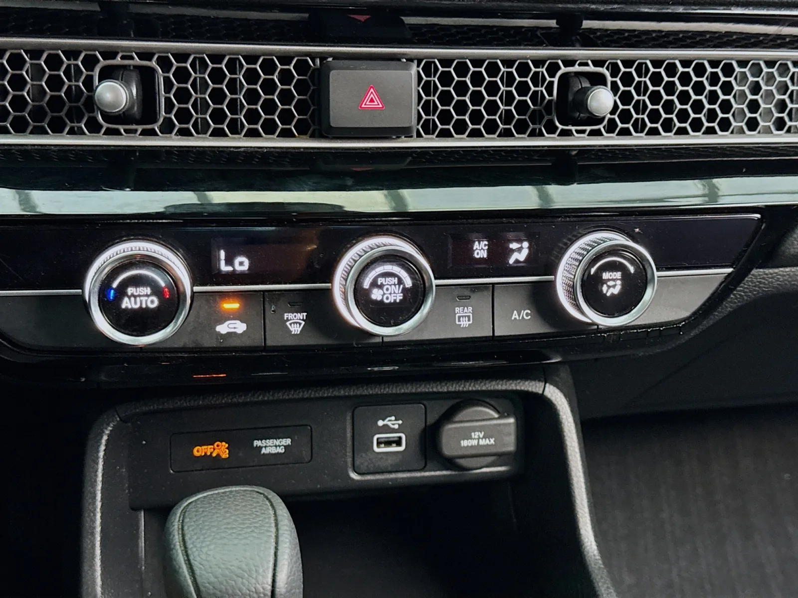 Honda Civic photo 12