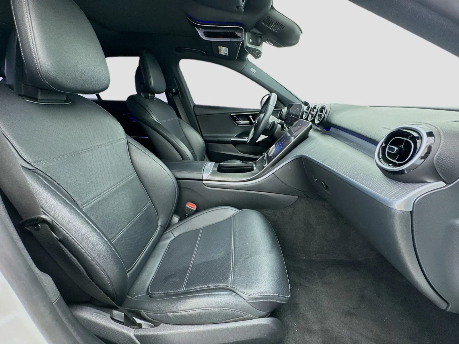 Mercedes-Benz C-Class photo 20