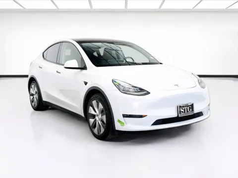 Another view of 2023 Tesla Model Y Long Range for sale in Bellflower, CA at STG Bellflower