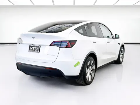 More photos of 2023 Tesla Model Y Long Range at STG Bellflower, CA