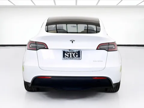 More photos of 2023 Tesla Model Y Long Range at STG Bellflower, CA