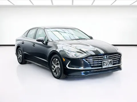 Another view of 2021 Hyundai Sonata Hybrid Blue for sale in Bellflower, CA at STG Bellflower