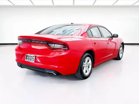 More photos of 2022 Dodge Charger SXT at STG Bellflower, CA