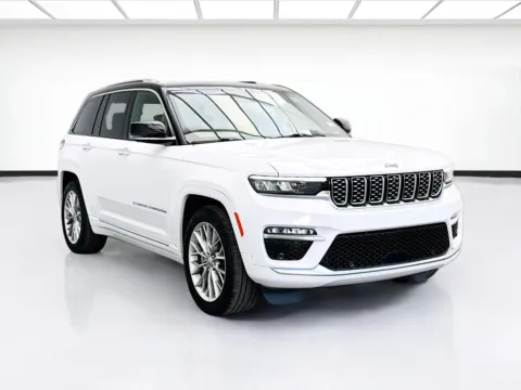 Another view of 2023 Jeep Grand Cherokee 4xe Summit 4xe for sale in Bellflower, CA at STG Bellflower