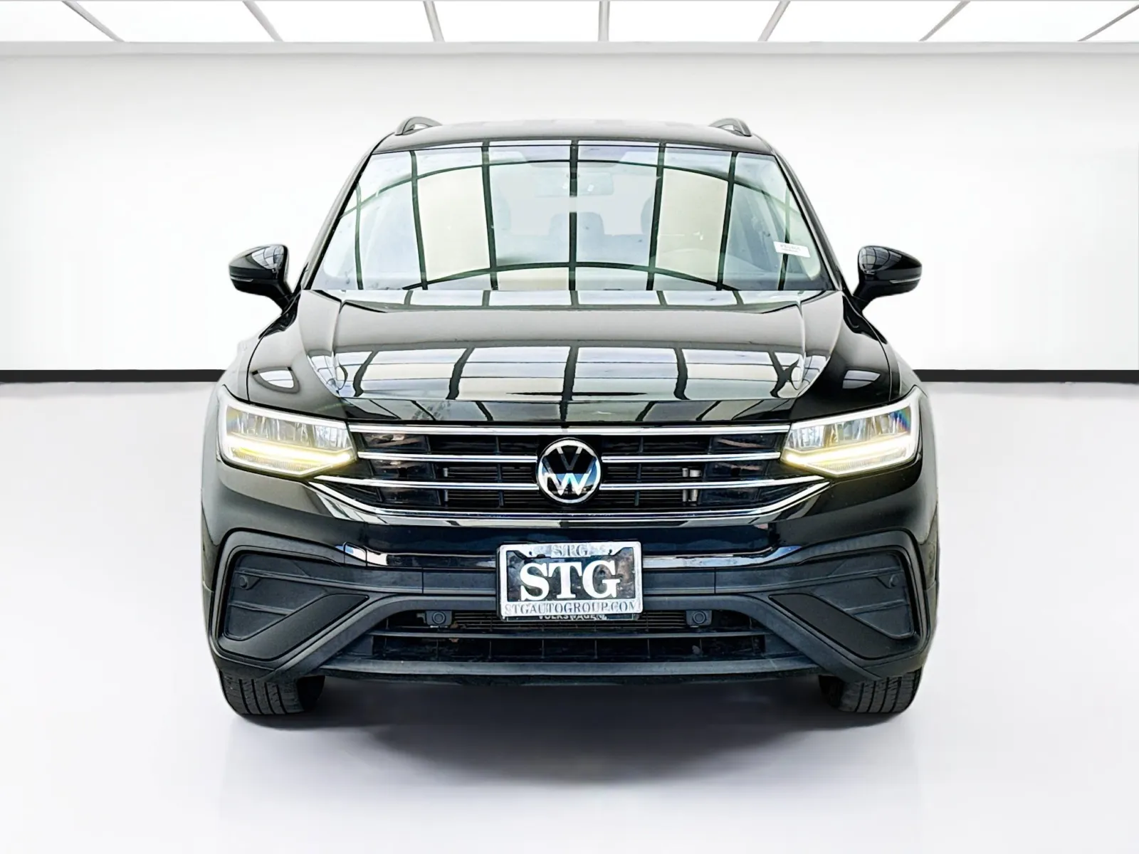 Volkswagen Tiguan photo 2