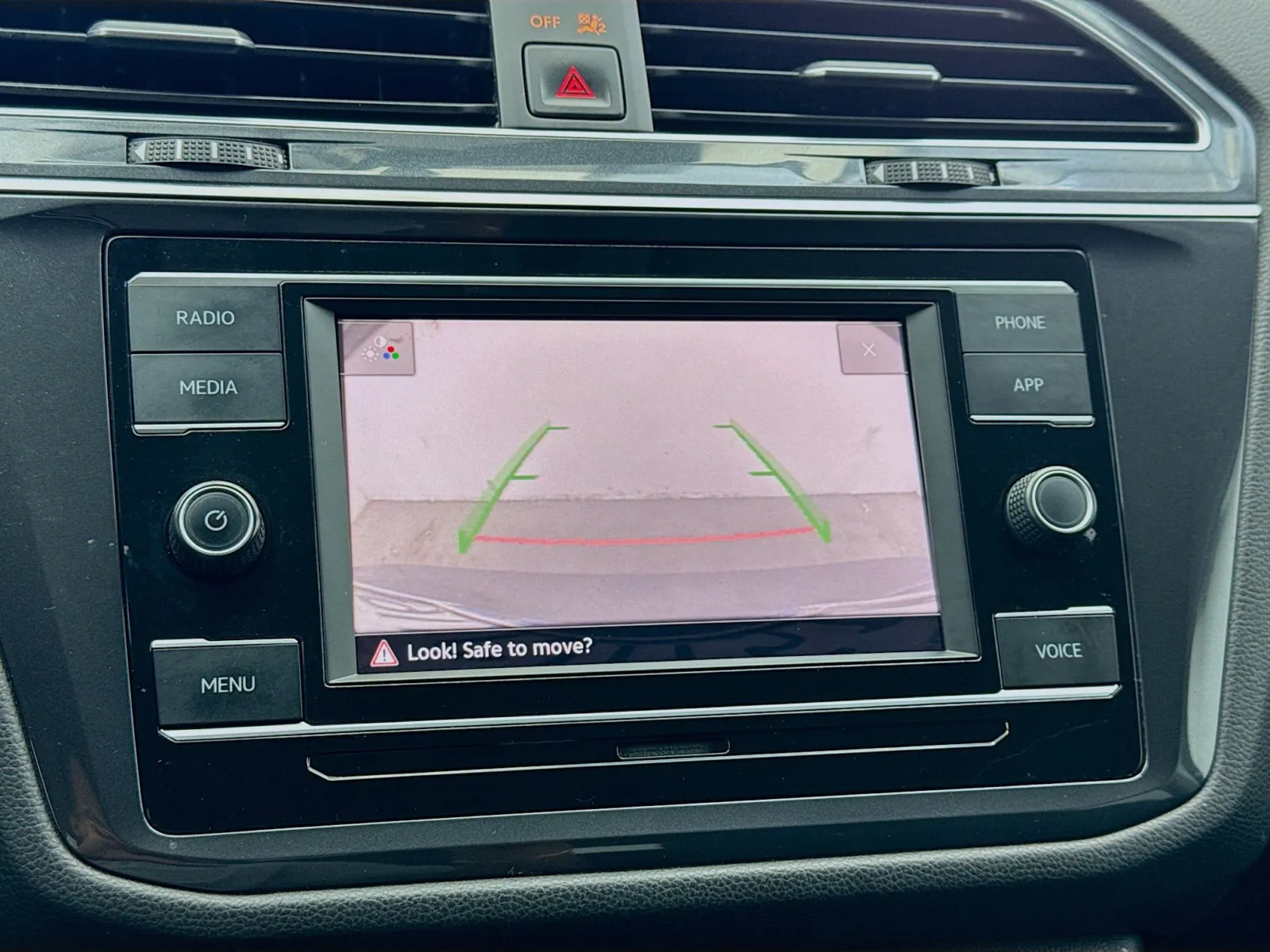 Volkswagen Tiguan photo 10