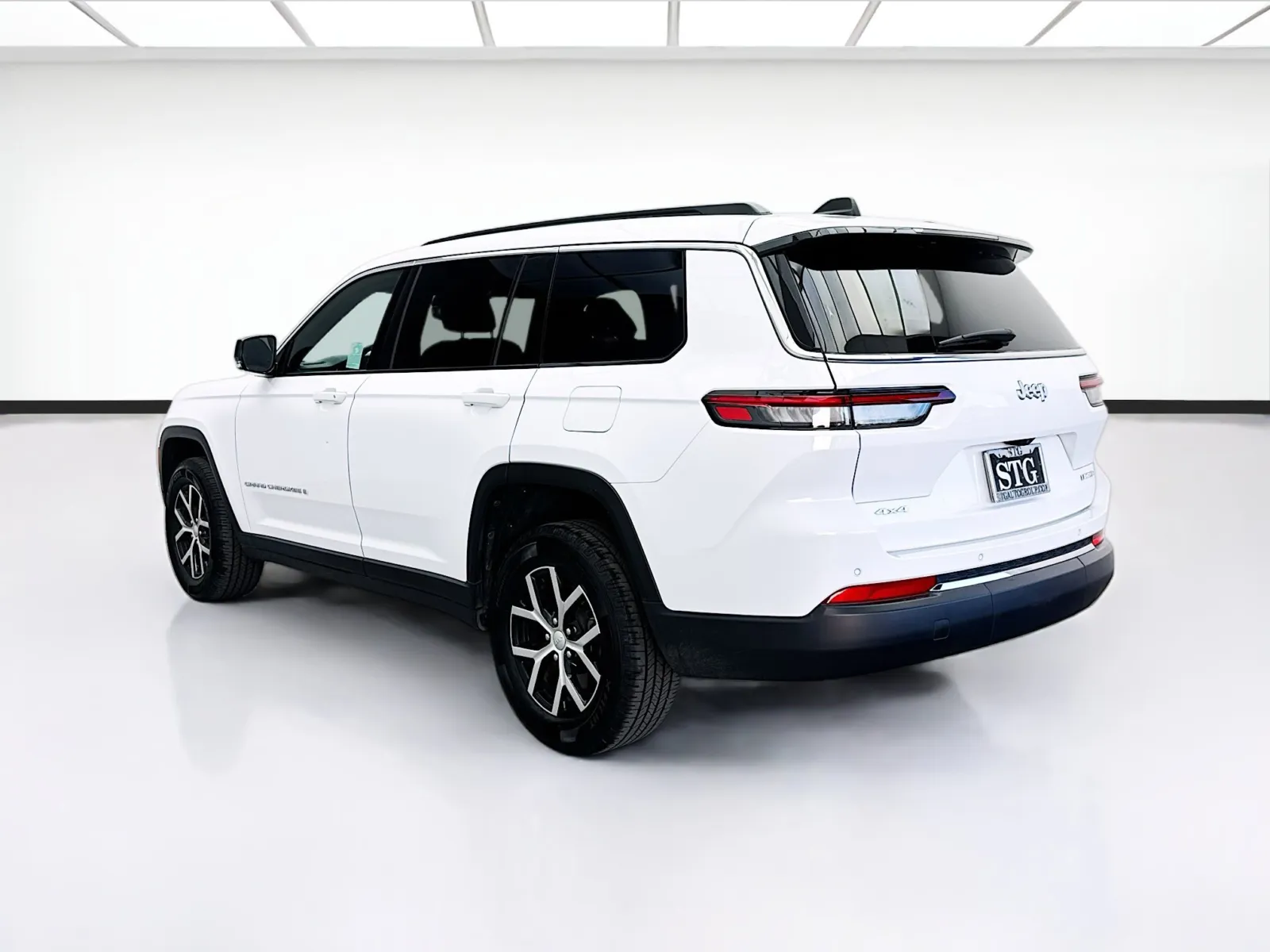 Jeep Grand Cherokee L photo 6