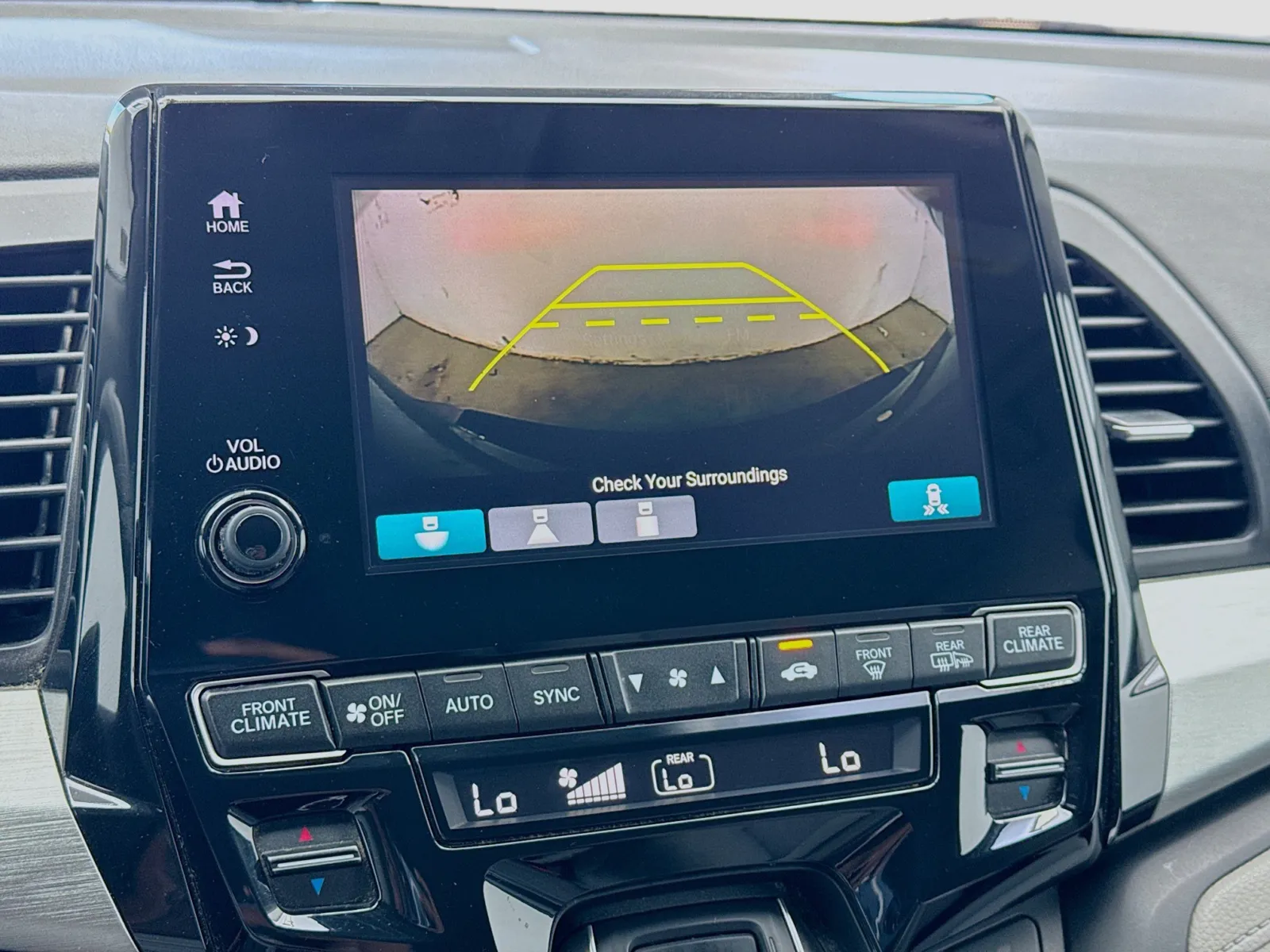 Honda Odyssey photo 10