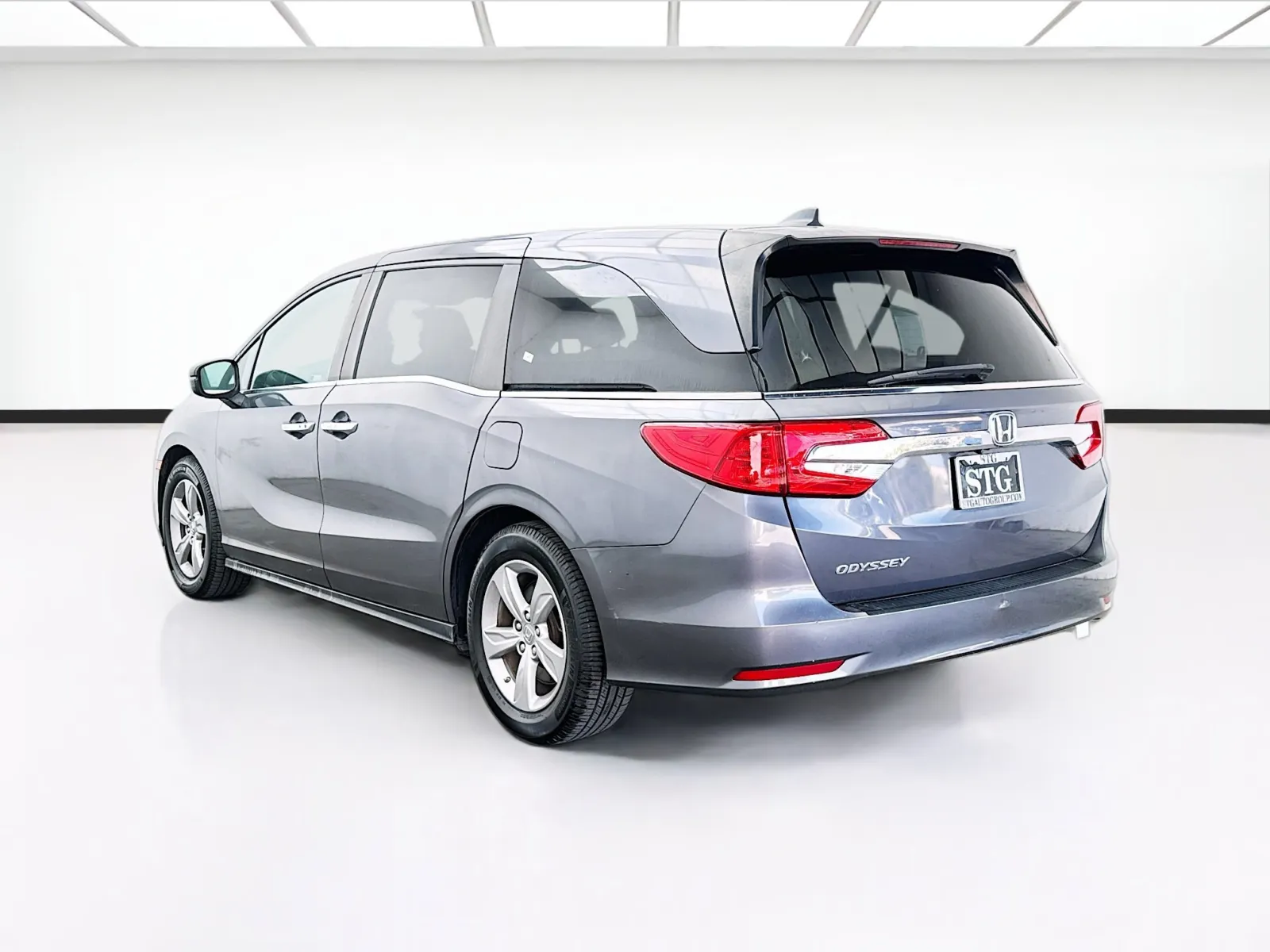 Honda Odyssey photo 6