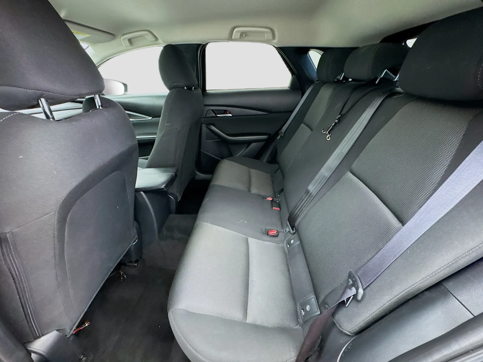 Mazda CX-30 photo 15