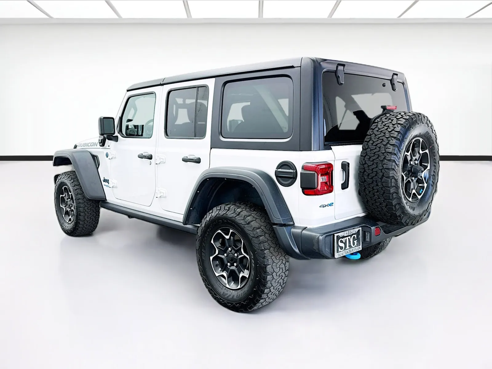 Jeep Wrangler photo 6