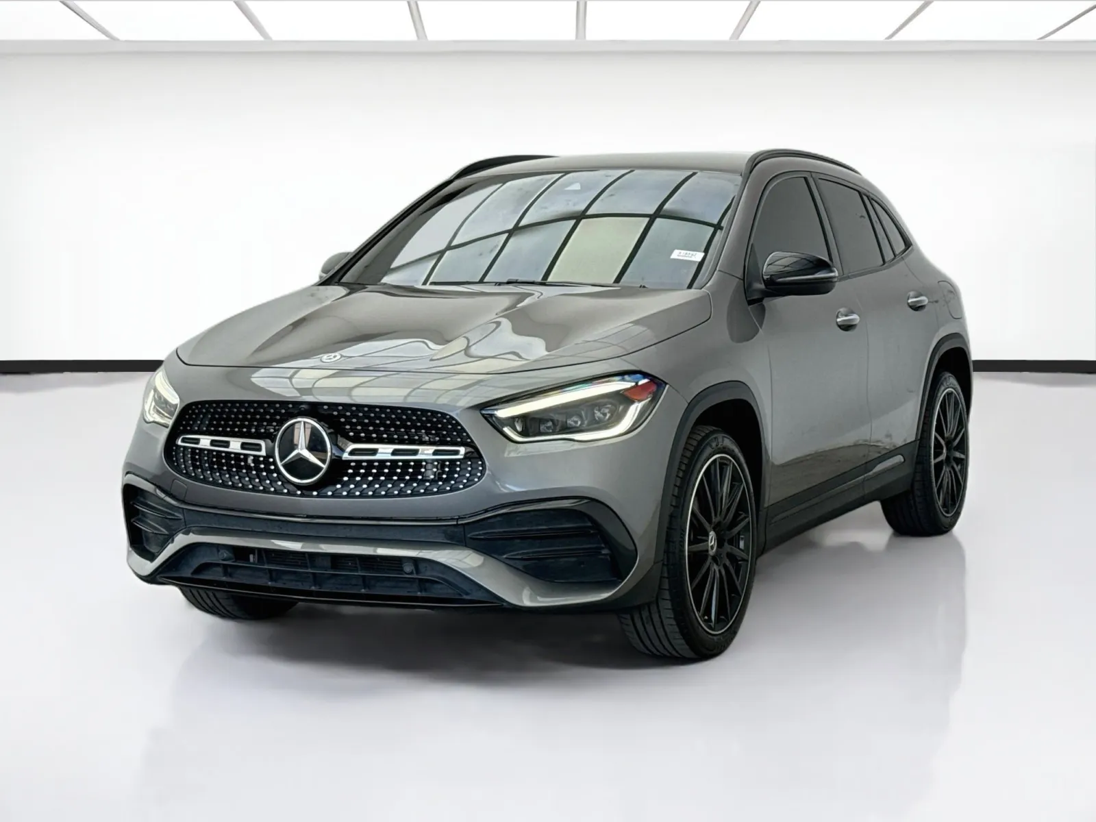 Gray 2023 Mercedes-Benz GLA 250 for sale in Bellflower, CA
