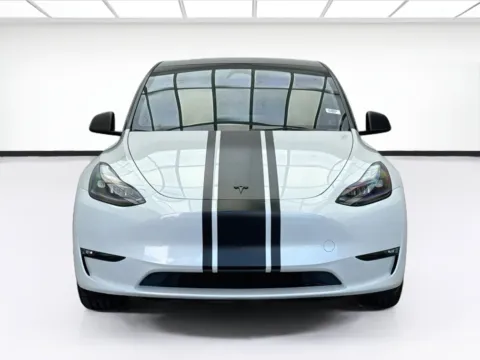 Photos of 2023 Tesla Model Y Performance for sale in Bellflower, CA at STG Bellflower