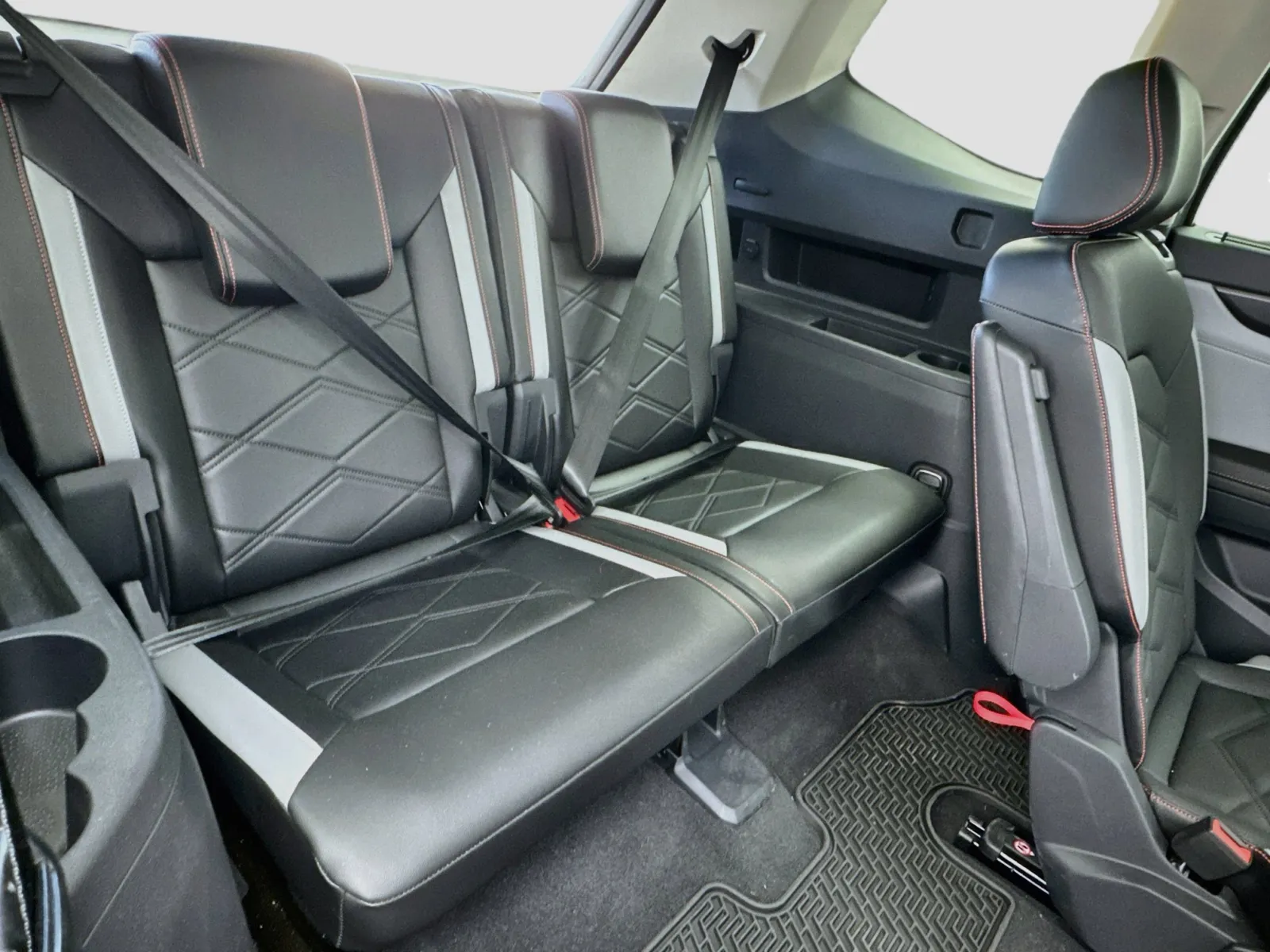 Volkswagen Atlas photo 19
