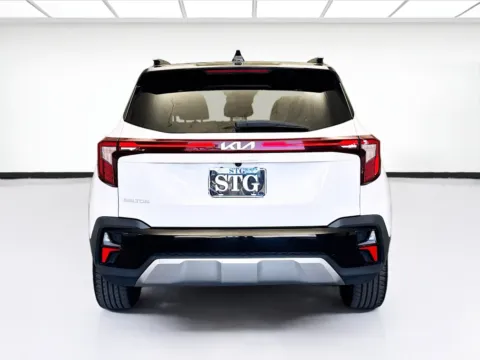 More photos of 2024 Kia Seltos S at STG Bellflower, CA