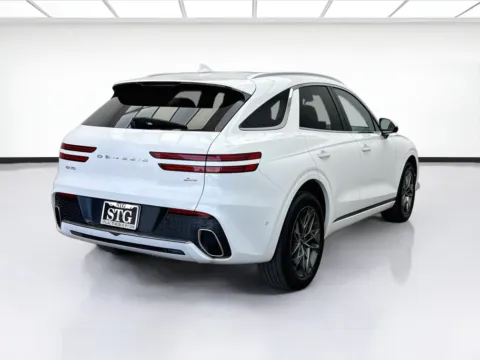 More photos of 2022 Genesis GV70 2.5T at STG Bellflower, CA