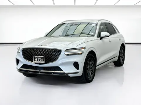 White 2022 Genesis GV70 2.5T for sale in Bellflower, CA