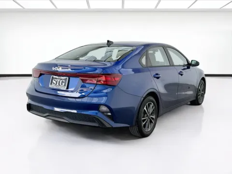 More photos of 2023 Kia Forte LXS at STG Bellflower, CA