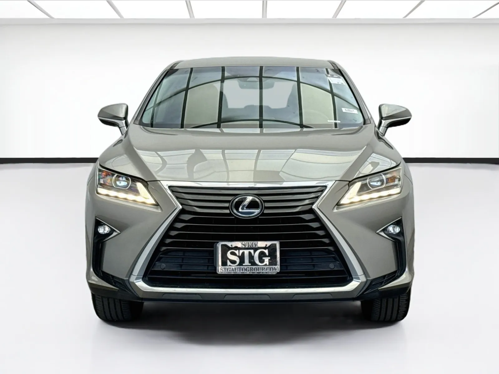 Lexus RX photo 2