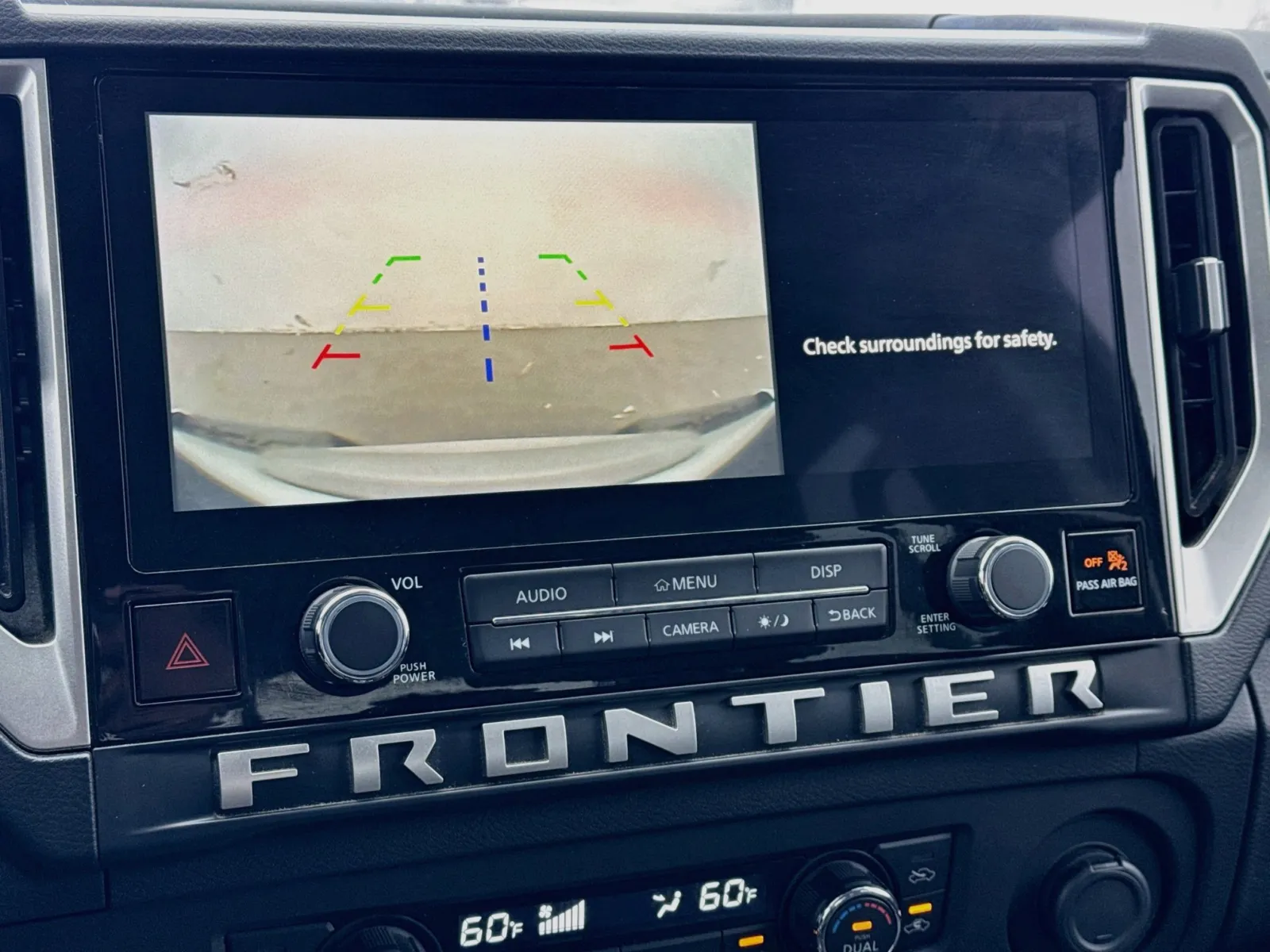 Nissan Frontier photo 10