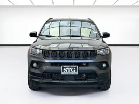 Photos of 2023 Jeep Compass Latitude for sale in Bellflower, CA at STG Bellflower