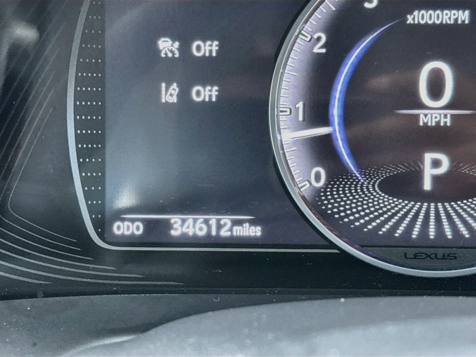 Lexus ES photo 8