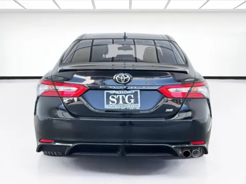More photos of 2019 Toyota Camry SE at STG Bellflower, CA