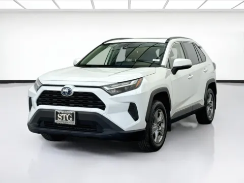 White 2023 Toyota RAV4 XLE for sale in Bellflower, CA
