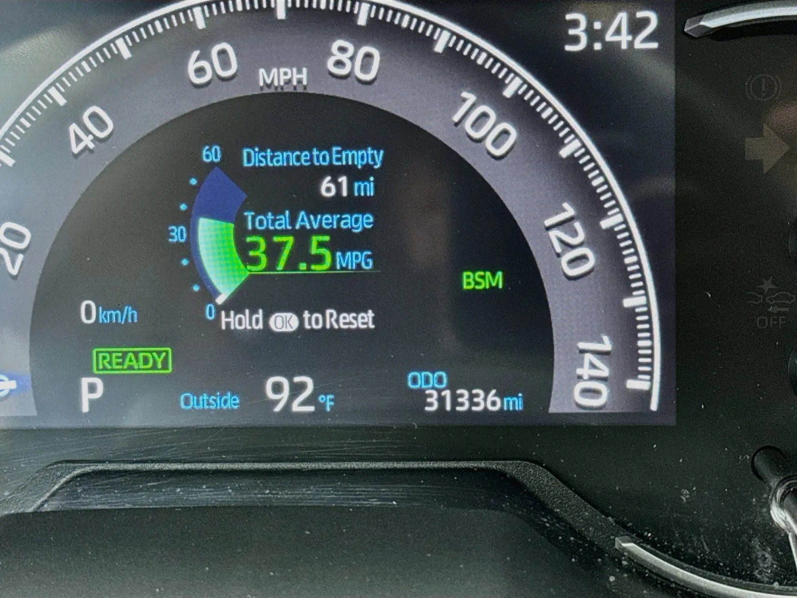 Toyota RAV4 photo 8
