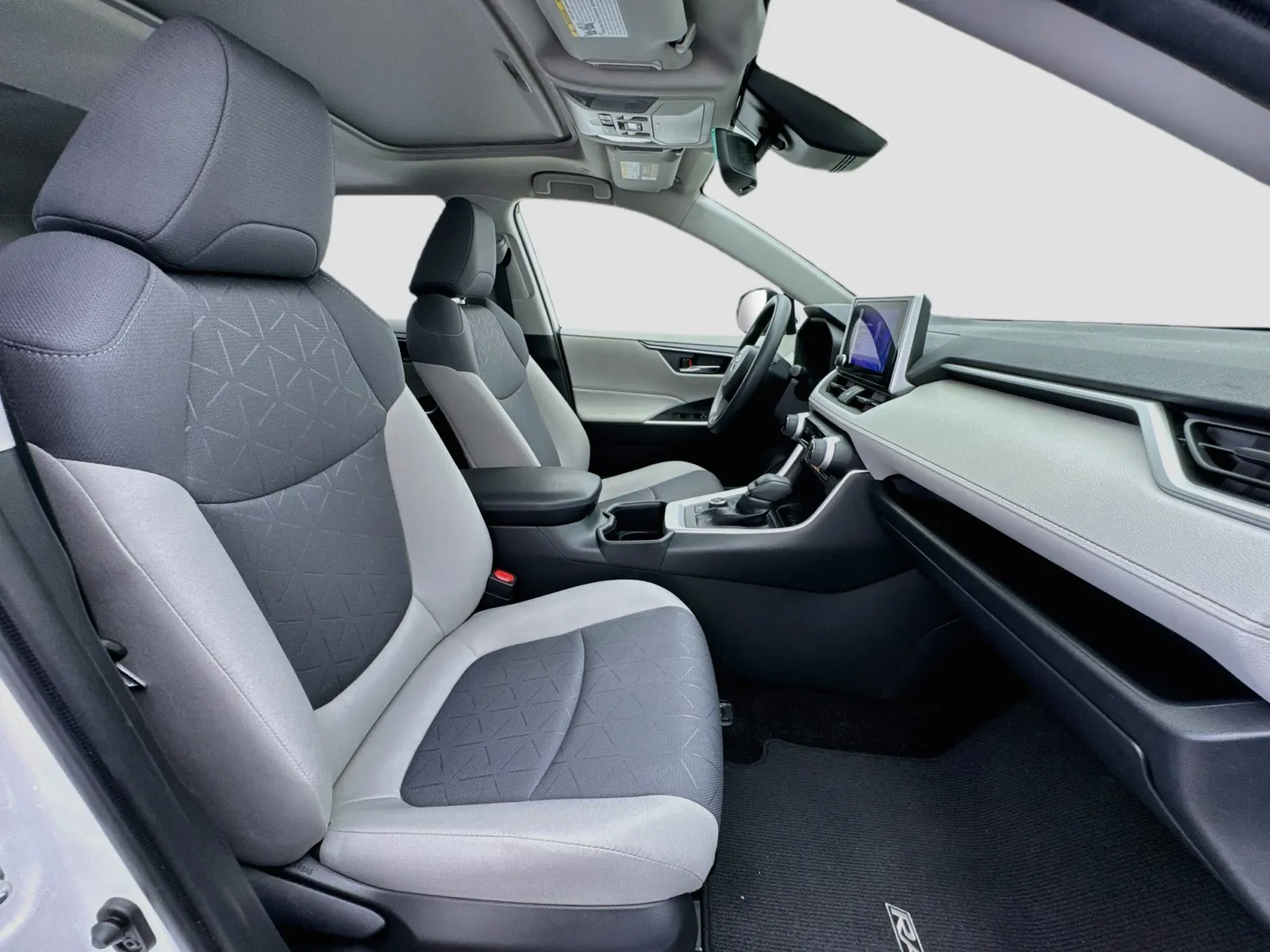 Toyota RAV4 photo 20