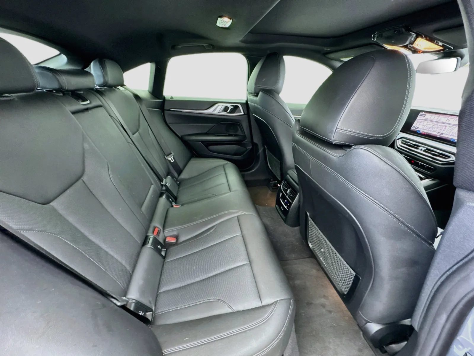 BMW 4 Series photo 19