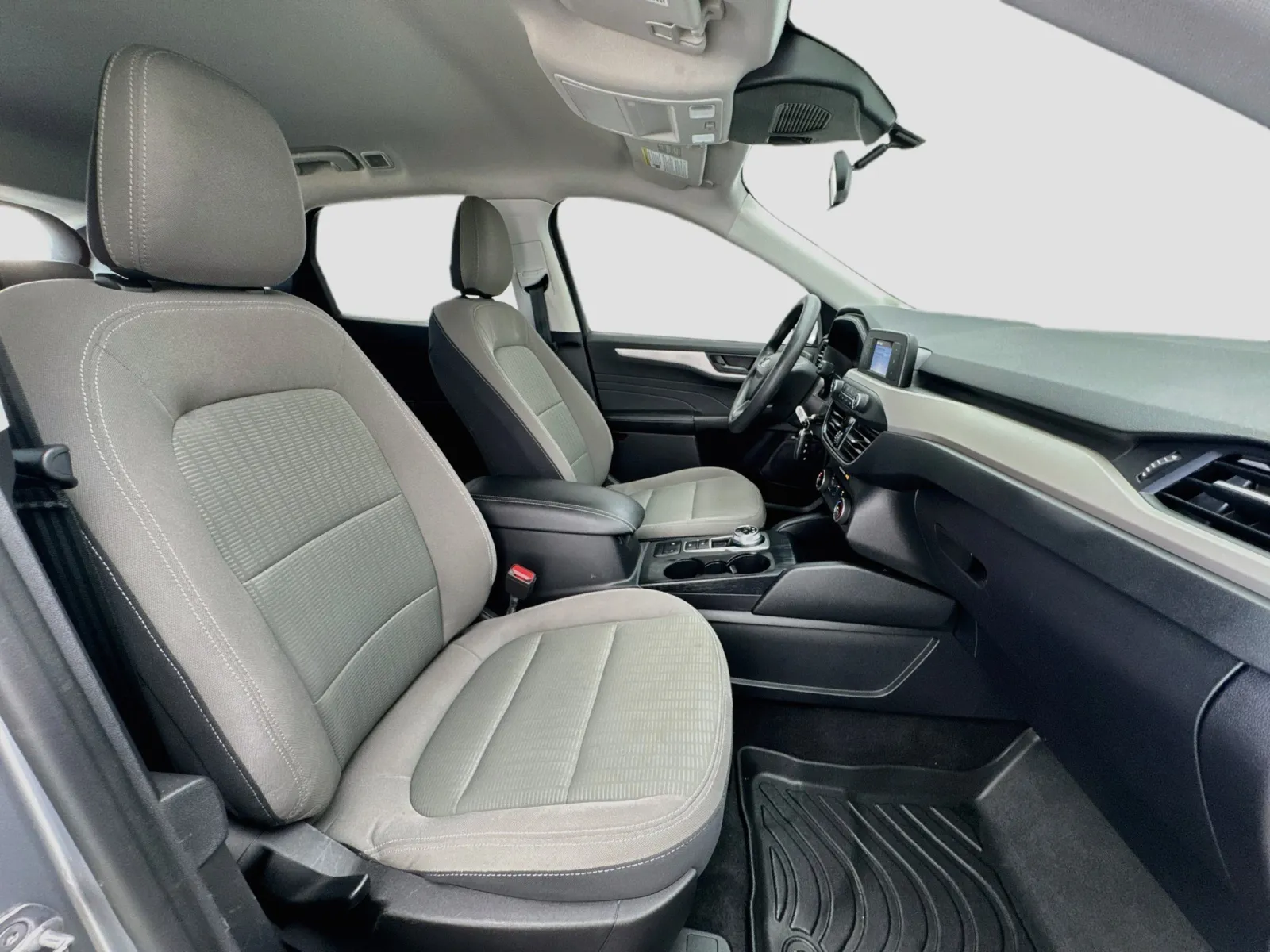 Ford Escape photo 18