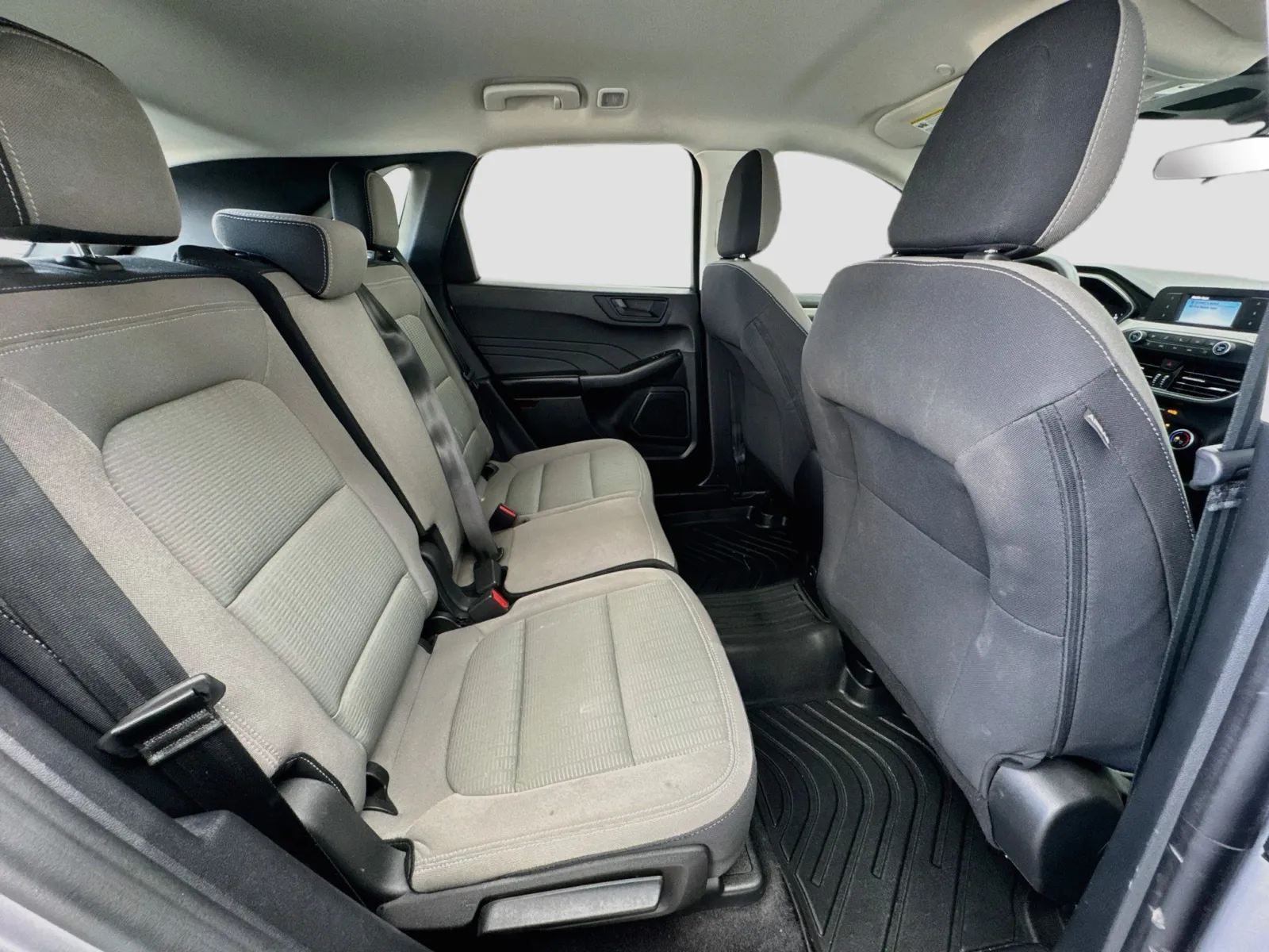 Ford Escape photo 17