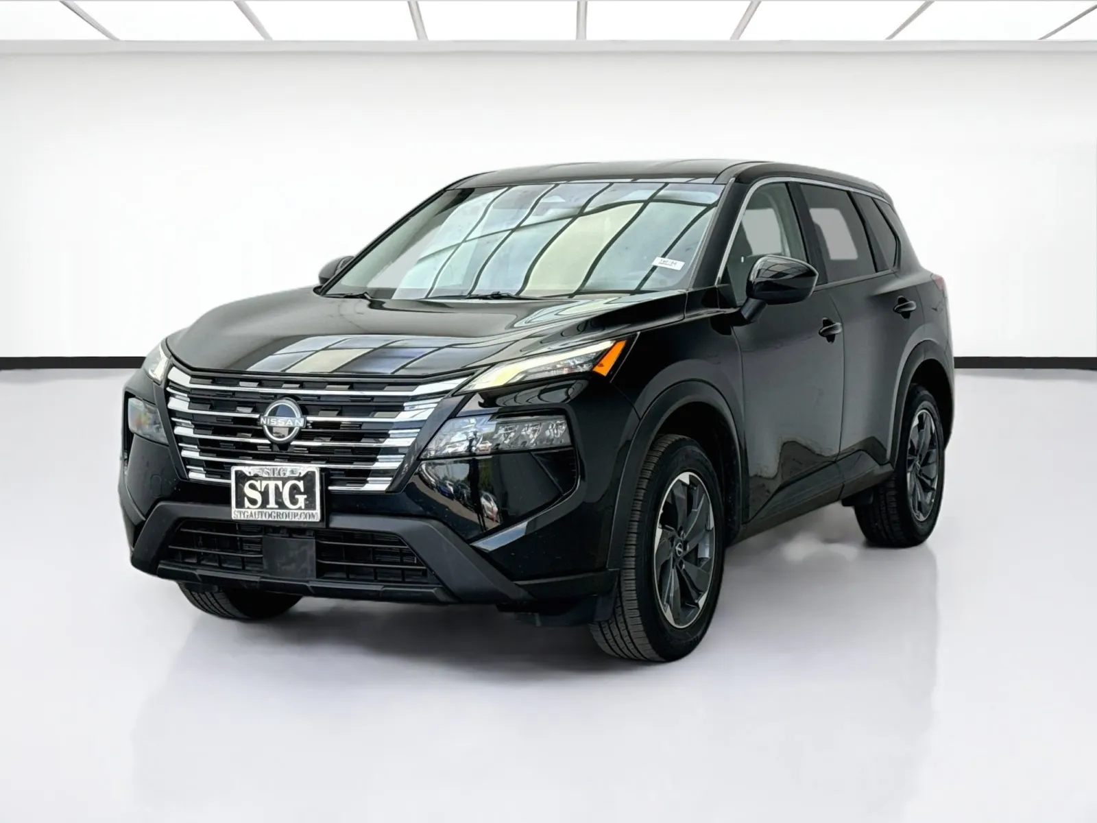 Black 2025 Nissan Rogue SV for sale in Bellflower, CA