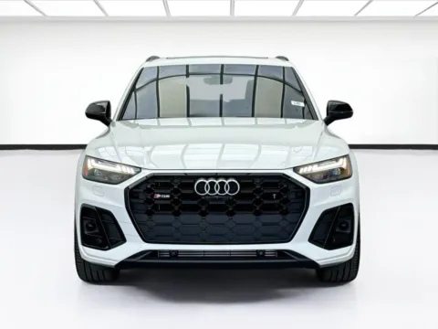 Photos of 2023 Audi SQ5 Prestige quattro for sale in Bellflower, CA at STG Bellflower