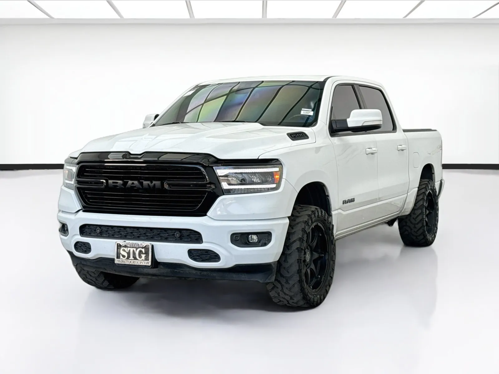 White 2020 Ram 1500 Big Horn/Lone Star for sale in Bellflower, CA