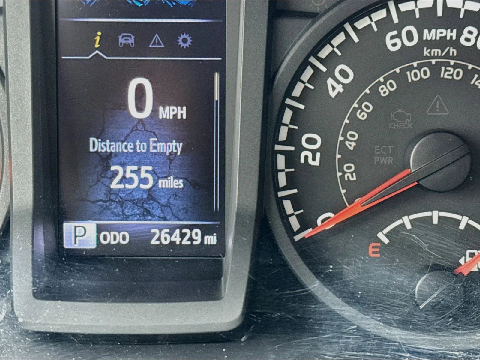 Toyota Tacoma photo 8