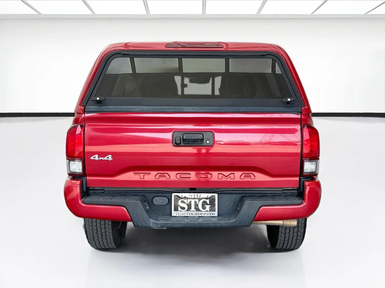 Toyota Tacoma photo 5