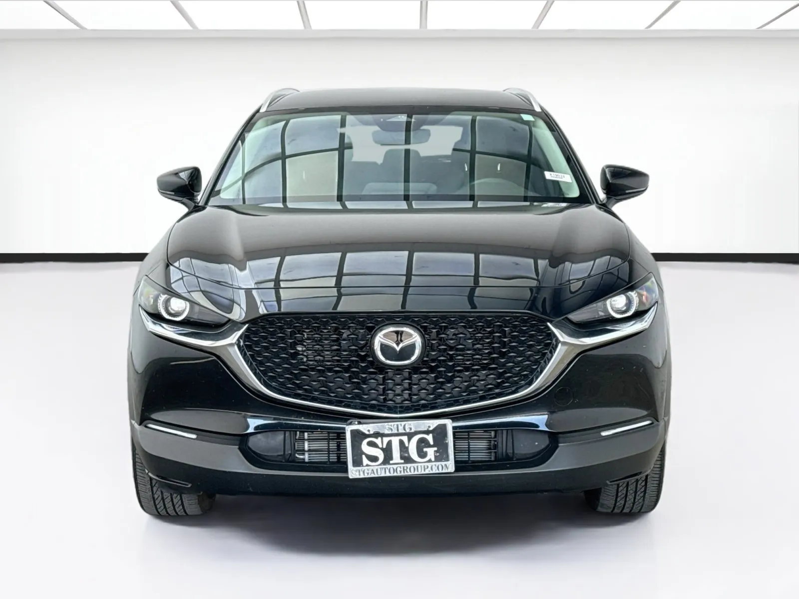 Mazda CX-30 photo 2