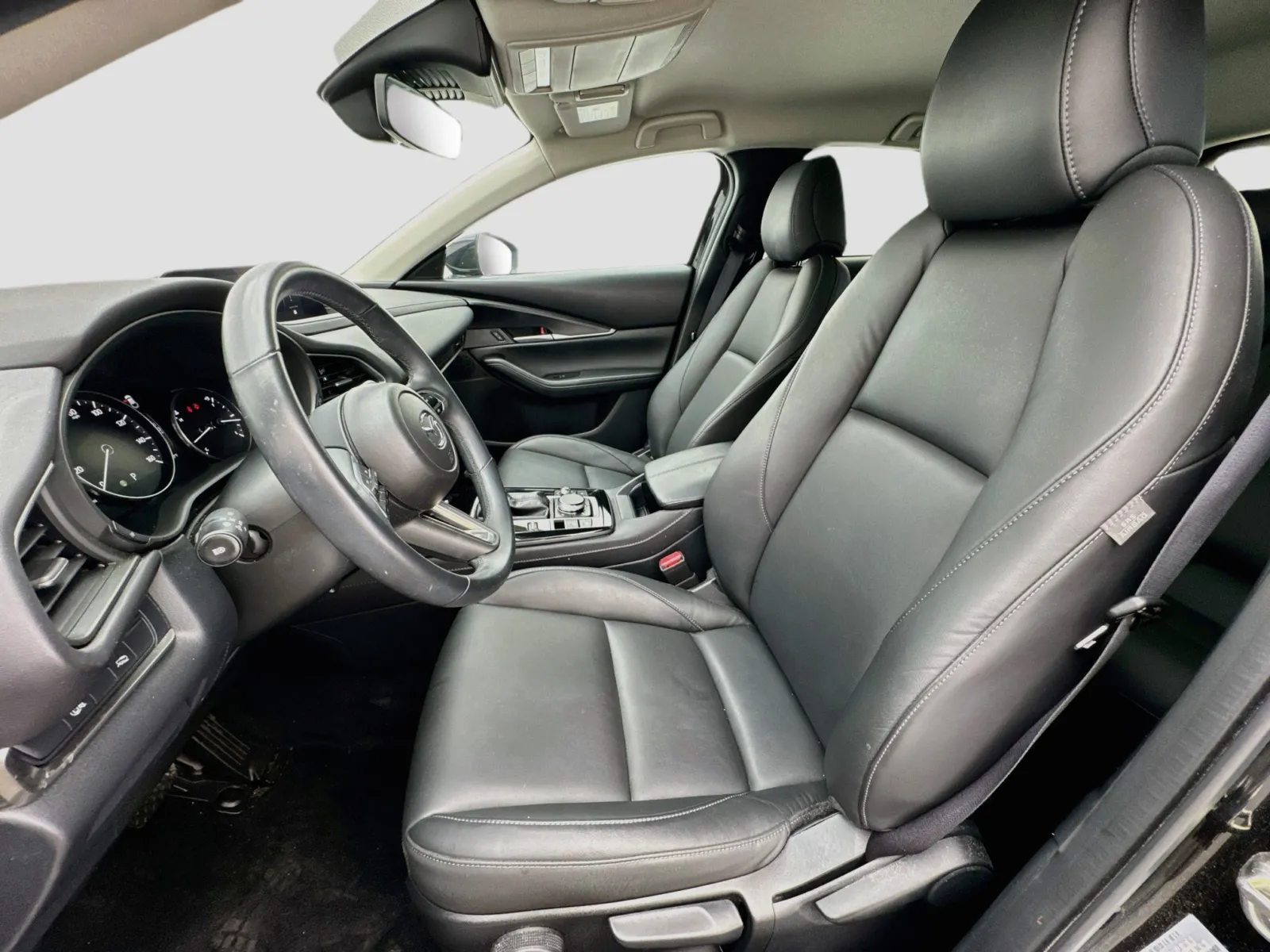 Mazda CX-30 photo 13