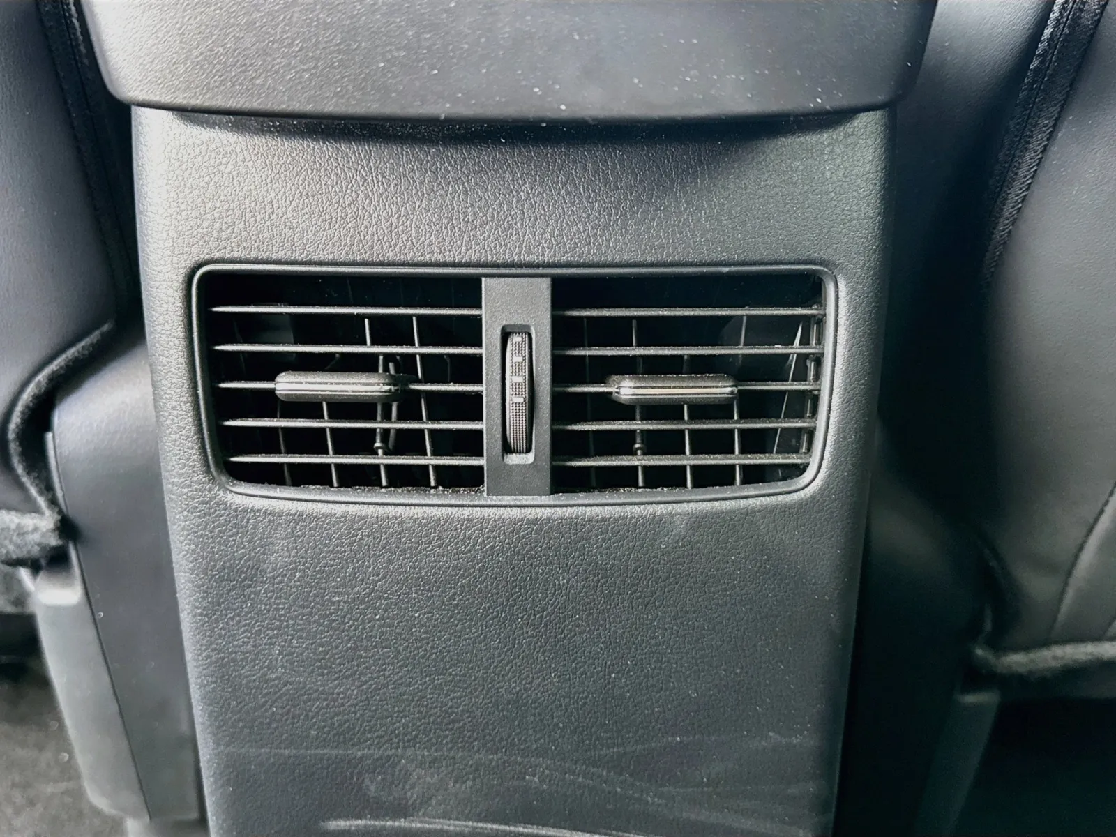 Mazda CX-30 photo 16