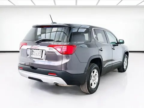 More photos of 2019 GMC Acadia SLE-1 at STG Bellflower, CA
