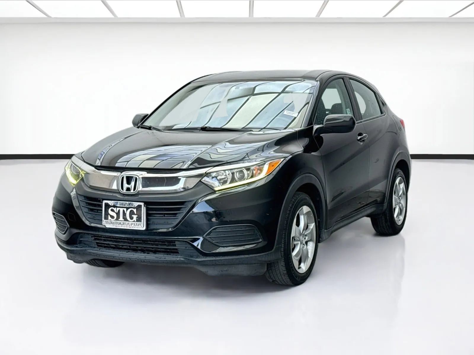 Black 2019 Honda HR-V LX for sale in Bellflower, CA
