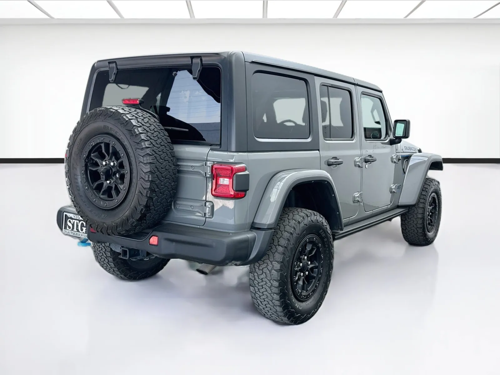 Jeep Wrangler photo 4