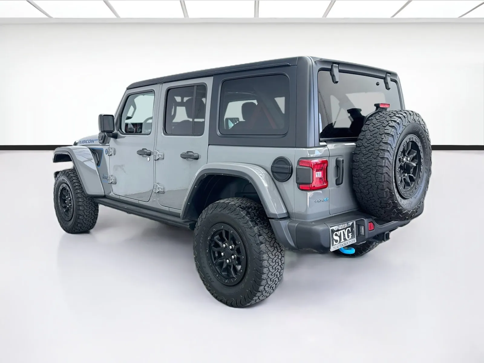 Jeep Wrangler photo 6