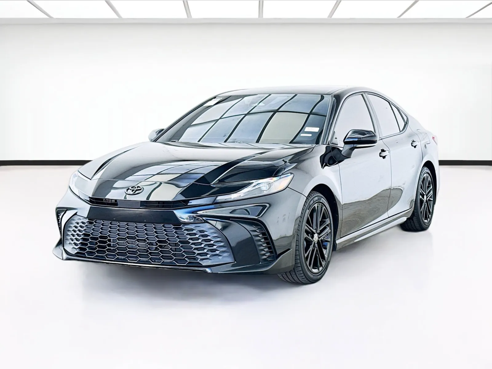 Black 2025 Toyota Camry SE for sale in Bellflower, CA