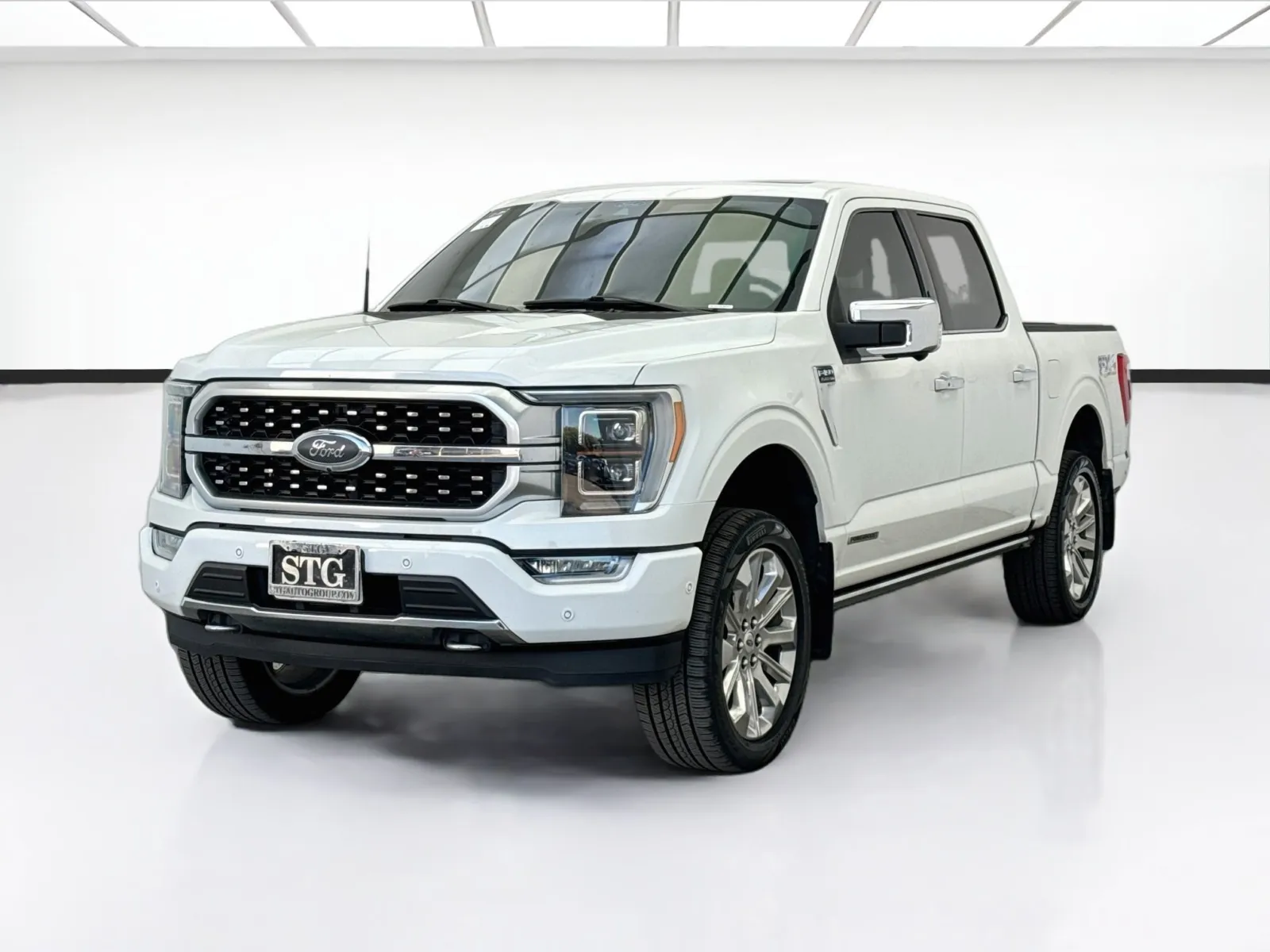 White 2021 Ford F-150 Platinum for sale in Bellflower, CA